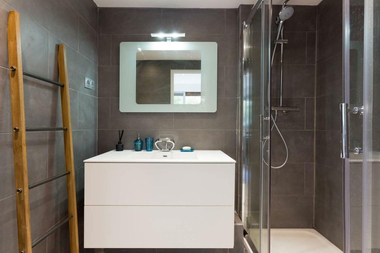 Appartement d'architect neuf proche Tour Eiffel P78 Paris Exterior foto